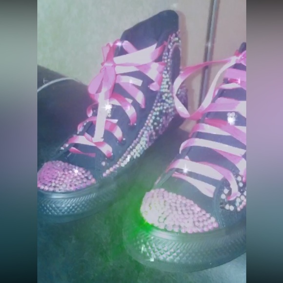 Custom Converse Sneakers - Picture 3 of 3